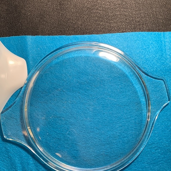 Pyrex vintage casserole with lid 2.5 qt - Picture 5 of 8